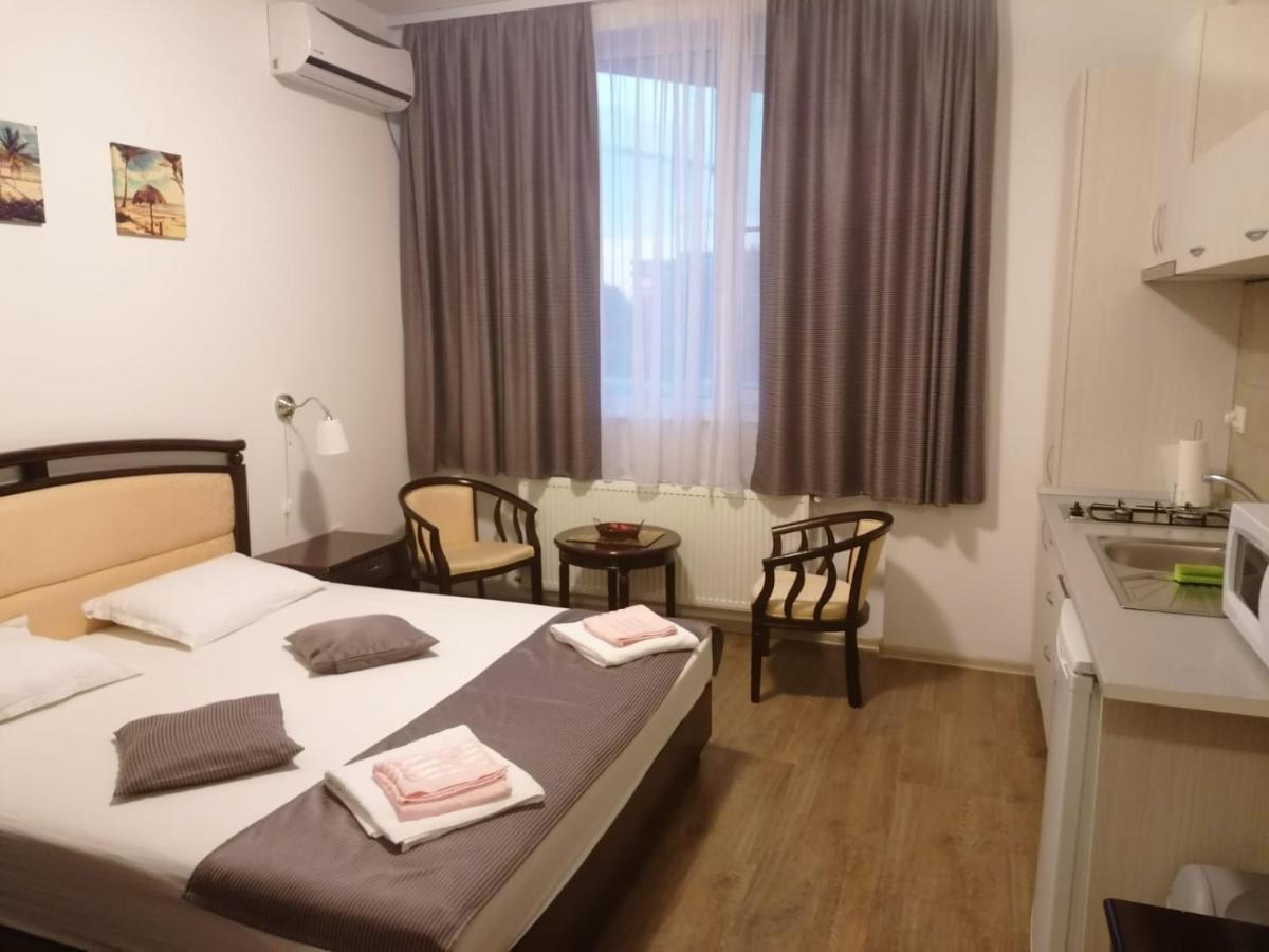 Ferienwohnung Garsoniera Papaya Beach Năvodari Exterior foto