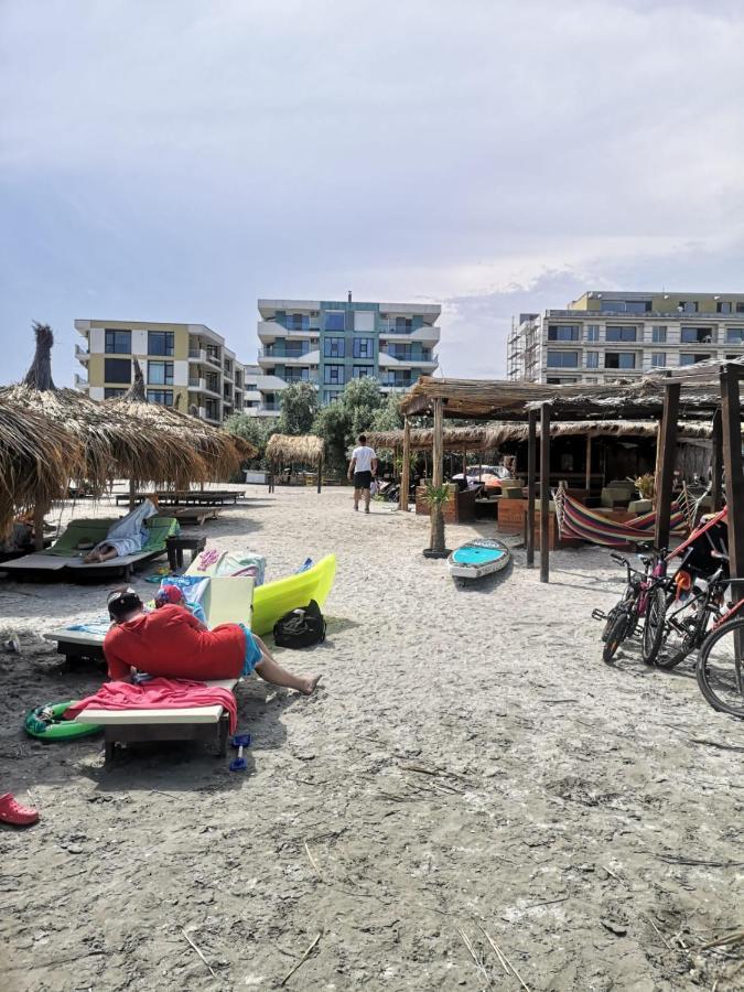 Ferienwohnung Garsoniera Papaya Beach Năvodari Exterior foto