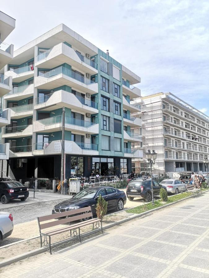 Ferienwohnung Garsoniera Papaya Beach Năvodari Exterior foto